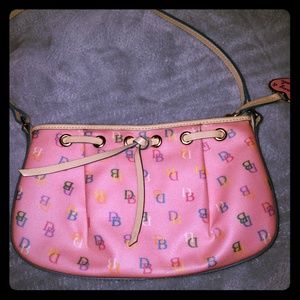 Dooney & Bourke